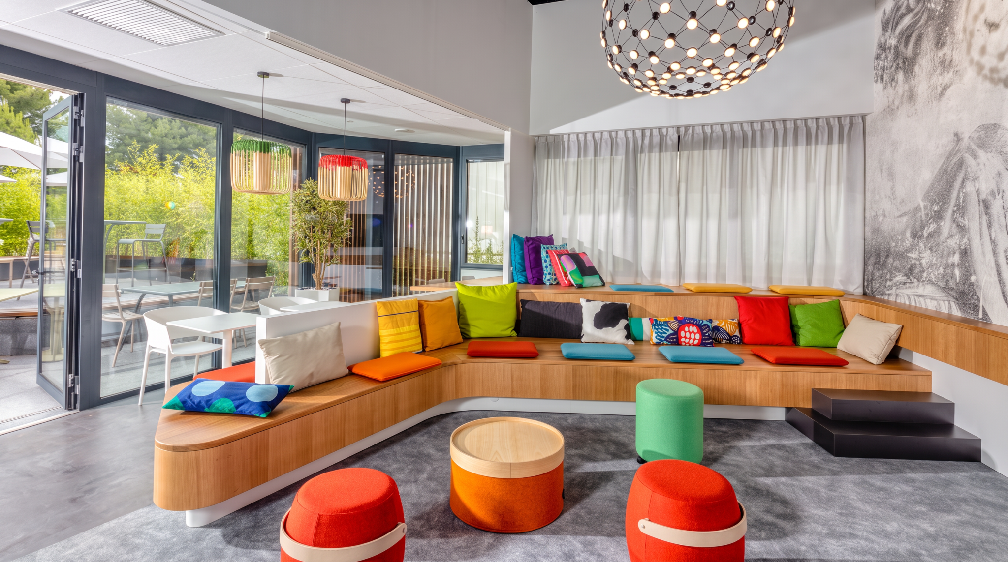 SHOWROOM AGORA